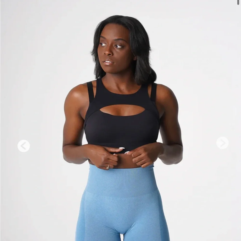 NVGTN Apex Bra - Picture 3 of 5